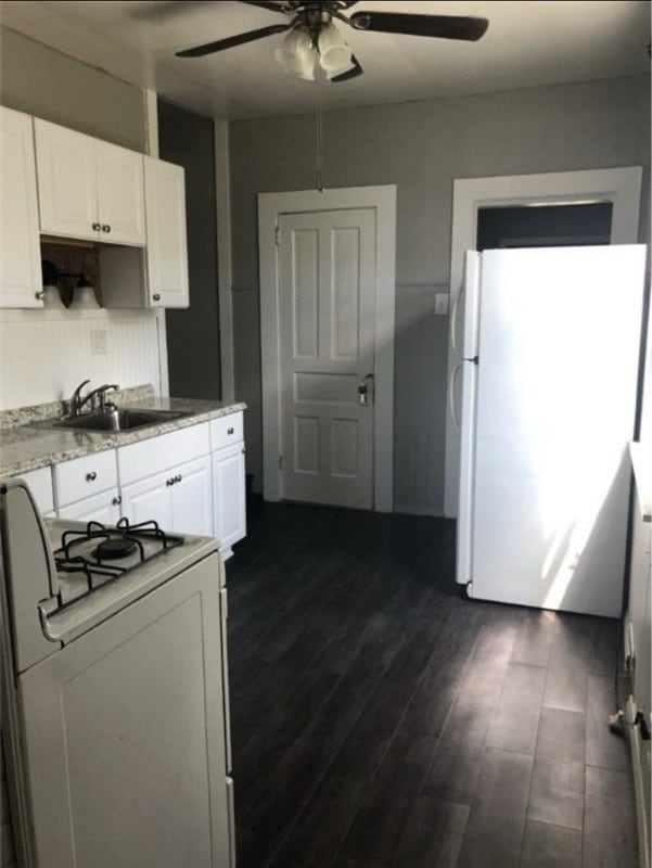 Photo - 941 Cypress Way