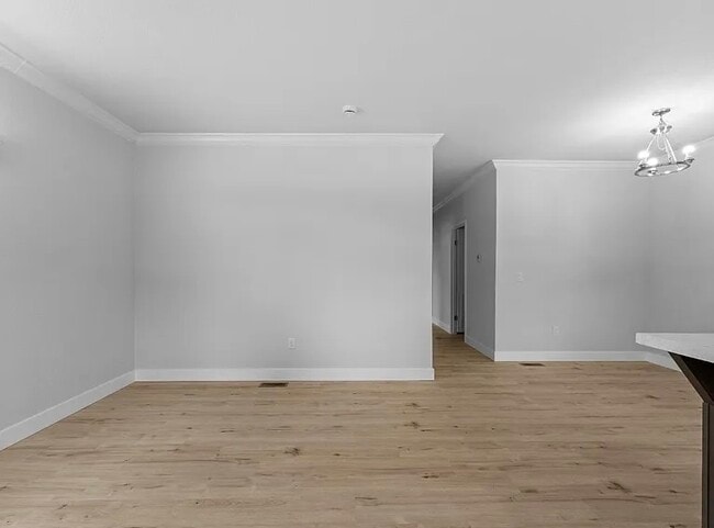 Photo - SINGLE FAMILY HOME