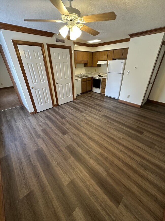 Photo - 1 Bedroom 1 Bathroom Condo!