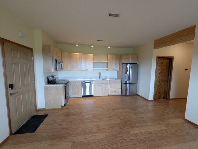 Kitchen - 144 Upper Bluff Rd Unit A