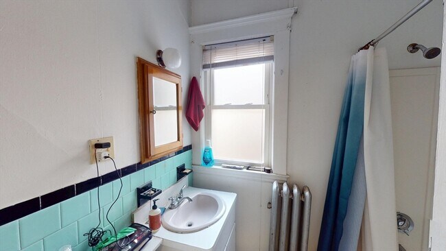 Photo - 217 Chestnut Hill Ave Unidad 6