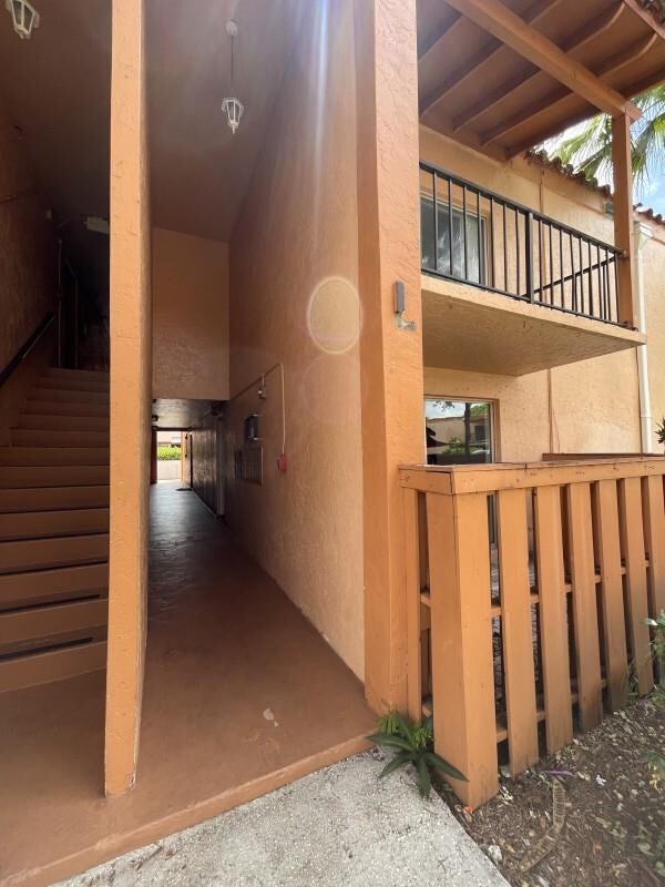 Building Photo - 7110 Fairway Dr Unit L19