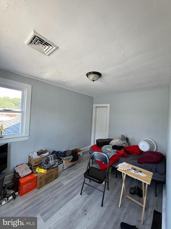 Photo - 178 N Broadway