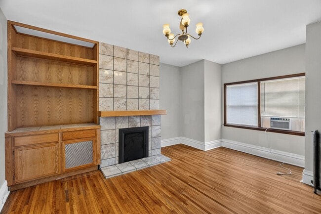 Photo - 515 Whitall St