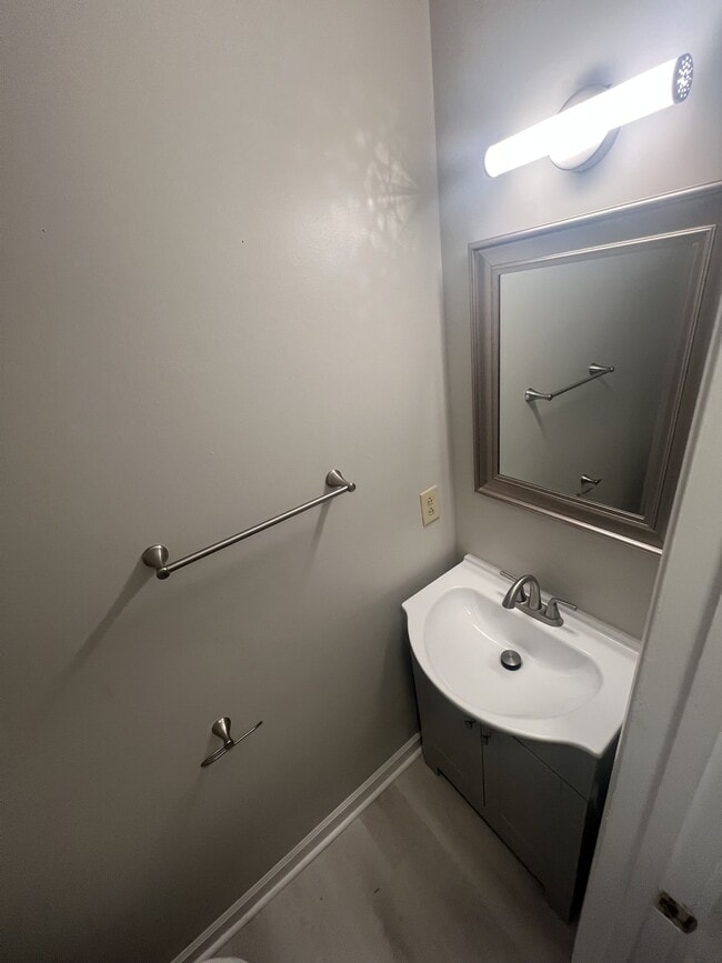 Photo - 716 Verdant Dr