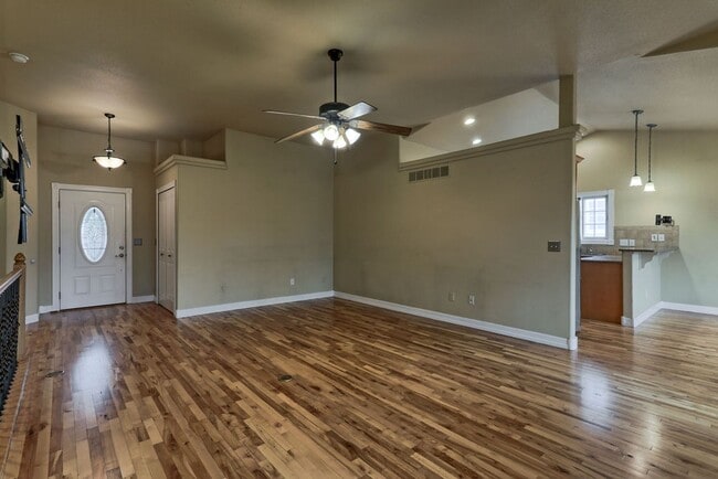 Photo - 4 Bedroom 3 Bath Ranch in Greeley