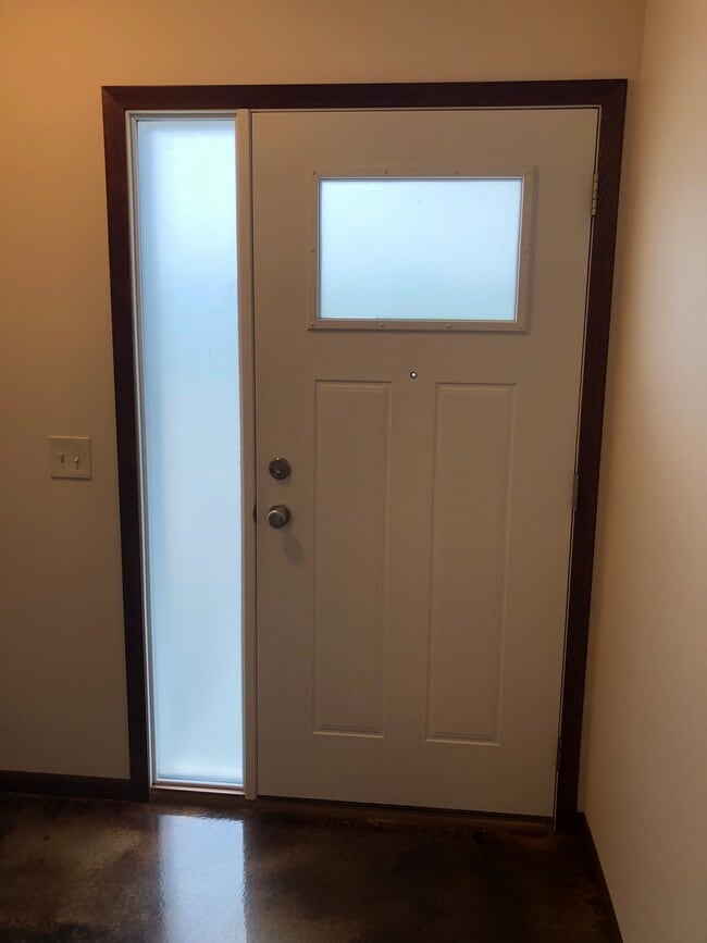 Photo - Williow Trail