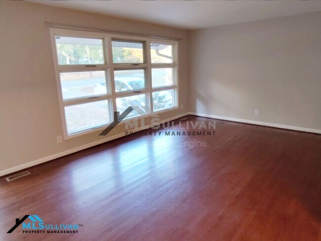 Photo - 1521 Euclid Rd