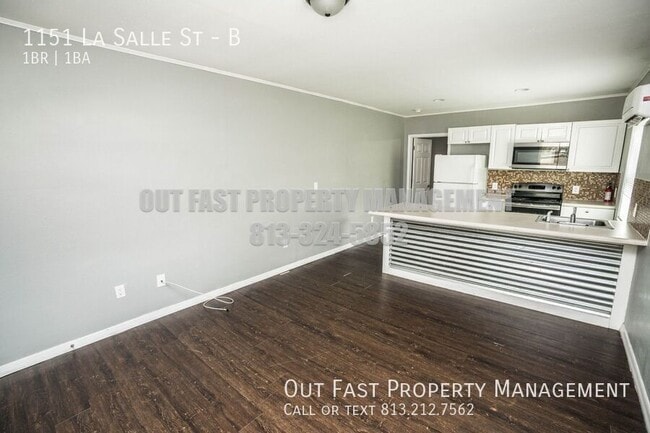 Photo - 1151 La Salle St Unidad B