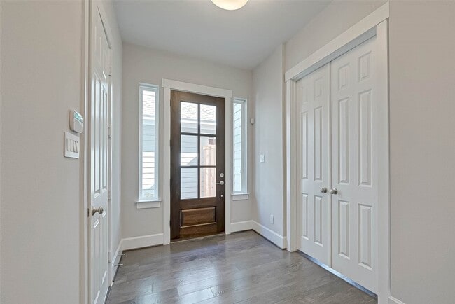 Photo - 31 Thorpe Ln
