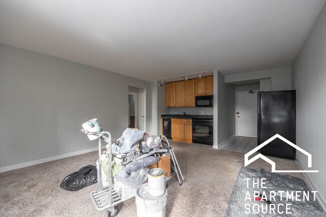 Photo - 445 W Wellington Ave Unit 05E