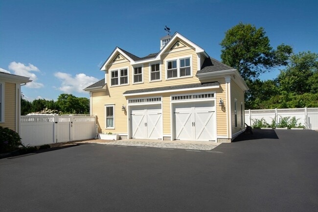 355 HATHERLY RD  