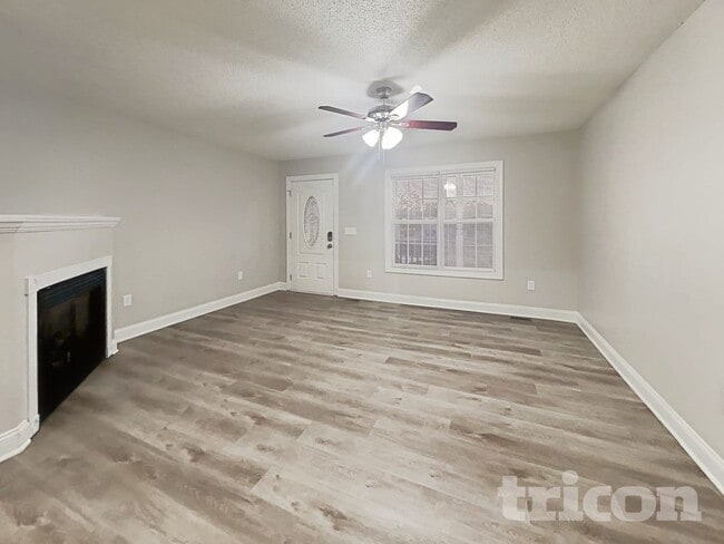 Photo - 2941 Ireton Pl