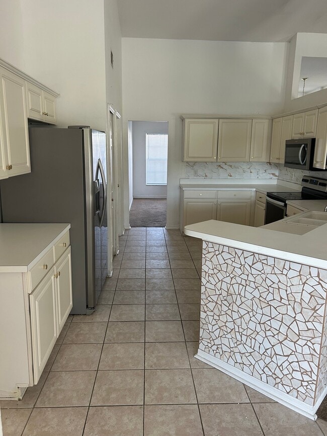 Photo - 14307 Roxshire Dr