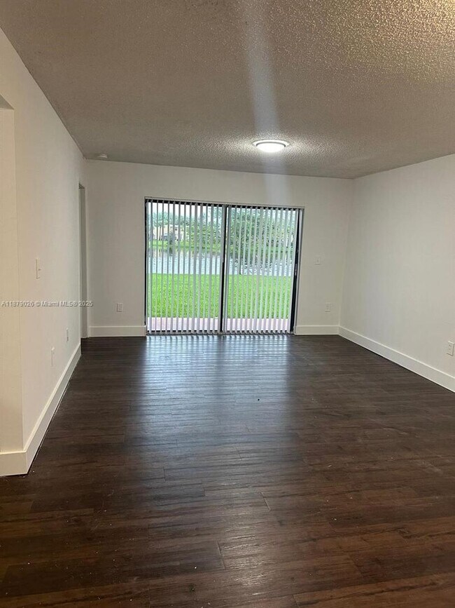 Photo - 9777 Nob Hill Ct