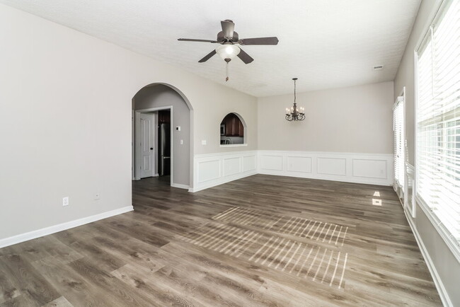 Photo - 7087 Littlebrook Way