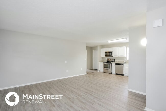 Photo - 5665 Bronx Ave