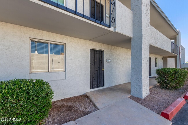 Photo - 3314 N 68th St Unit 127