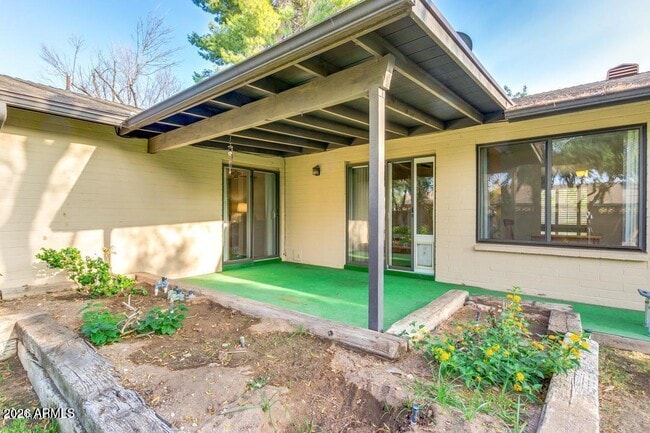 Photo - 1536 E Gemini Dr
