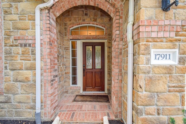 Photo - 17911 Serene Shore Dr