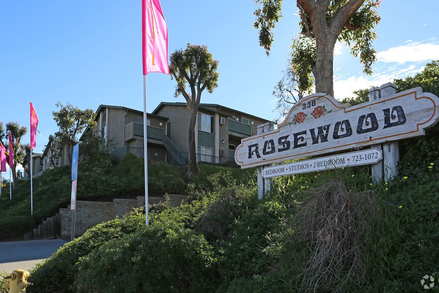 Rosewood Apartments For Rent in Fallbrook, CA
