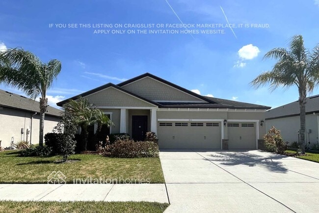Building Photo - 1892 Tonka Terrace