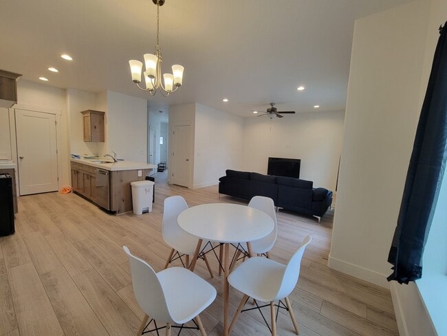 Photo - 7244 N Silver Spring Way