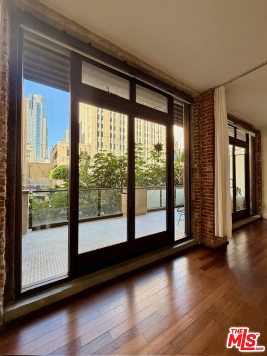 Photo - 460 S Spring St Unit 205