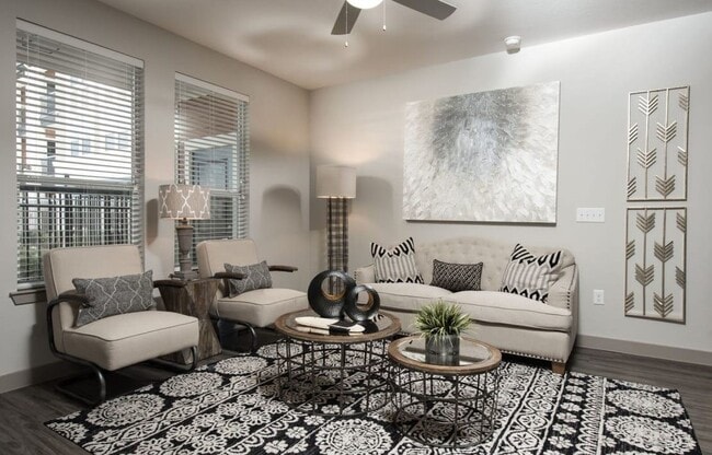 Building Photo - 24151 Bella Dolce Ln Unit 417