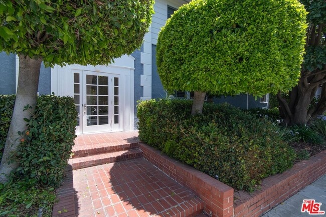 Photo - 1133 26th St Condo Unit A