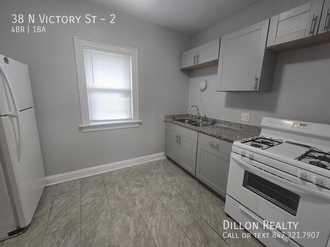 38 N Victory St Unit 2