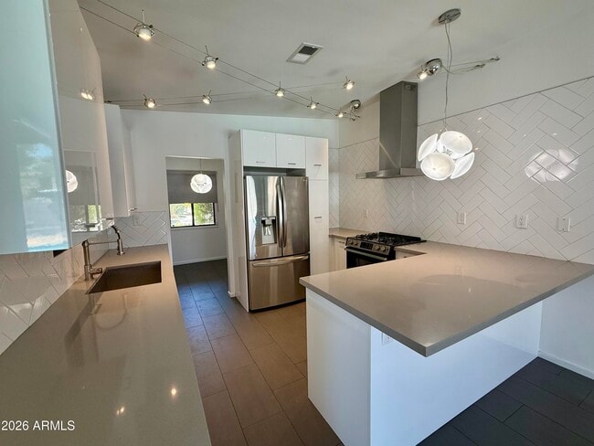 Photo - 3702 E Paradise Dr