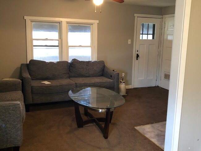 Photo - 419 Delaware Street Unidad Rear Upper