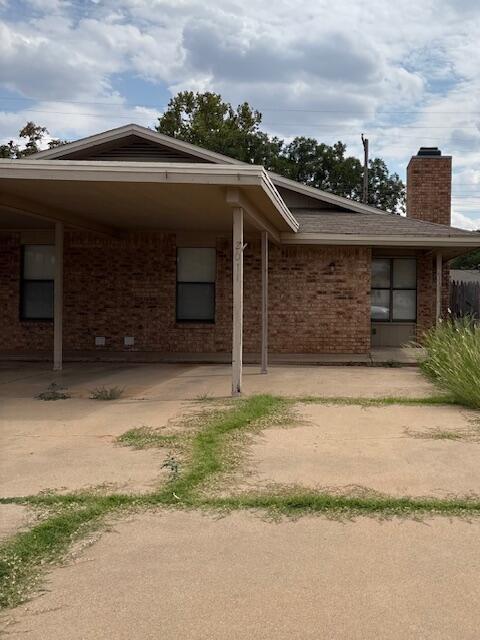 Photo - 2011 S Loop 289 Townhome