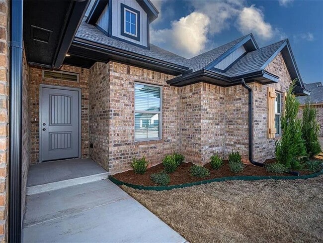 Photo - 1948 W Crossbow Way