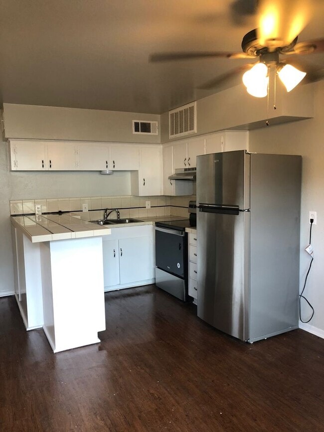 Photo - Close to DFW Airport Unidad 308/106