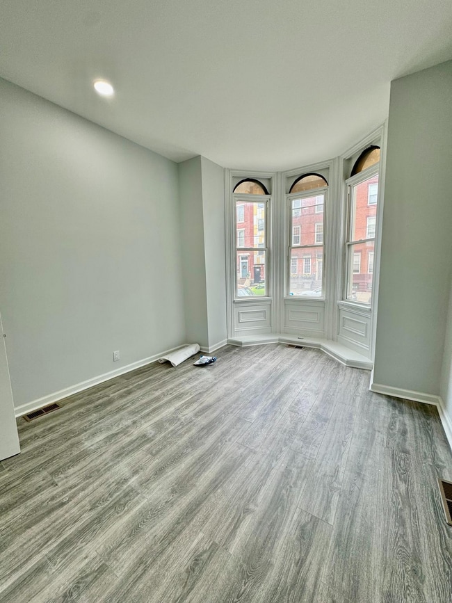 Photo - 3011 W Girard Ave Unit 1