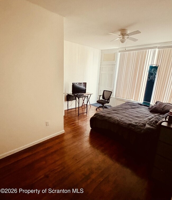 Photo - 517 Delaware Ave