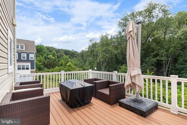 Photo - 1035 Edenberry Wy