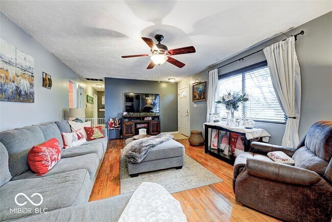 Photo - 7274 Kimberly Ln