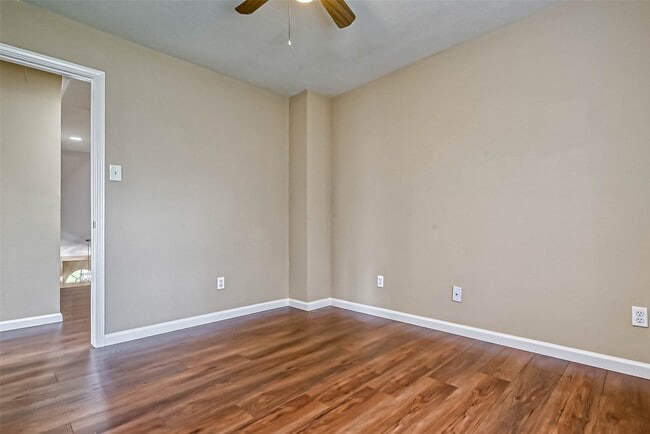 Building Photo - 7331 Colony Bend Ln Rental