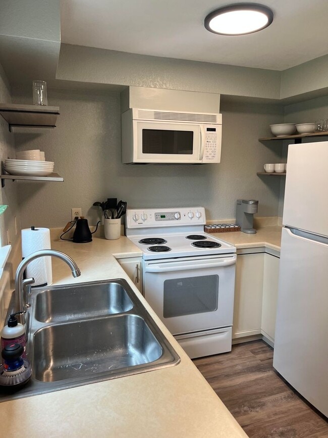 Photo - Newly remodeled  2 Bedroom Grant Creek Con...