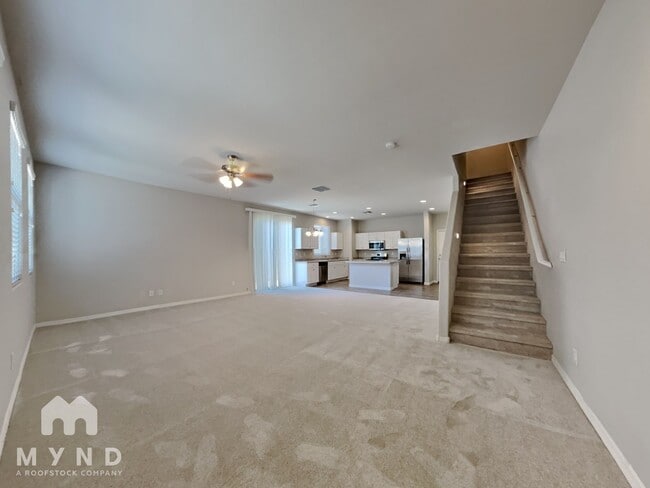 Photo - 5420 W Albeniz Pl