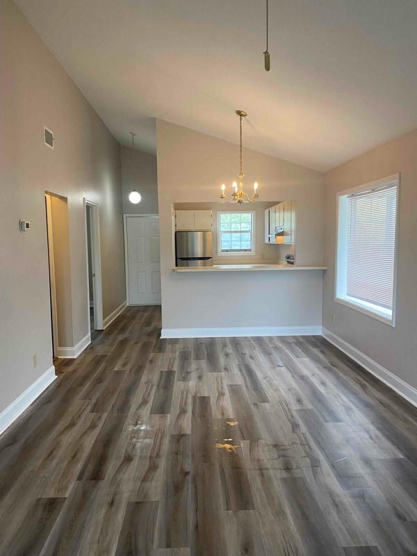 Photo - 6850 King Arthur Dr Unidad 201