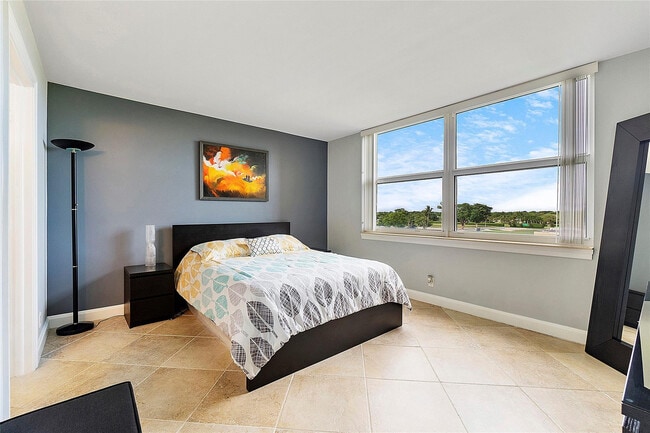 Photo - 4550 NW 18th Ave Unit 505