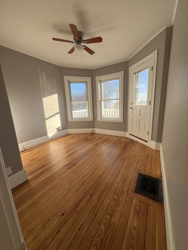 Photo - 53 Farragut Rd Unit Apartment 2