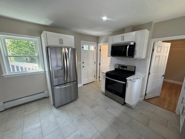 Photo - 237 N Main St Unit 3