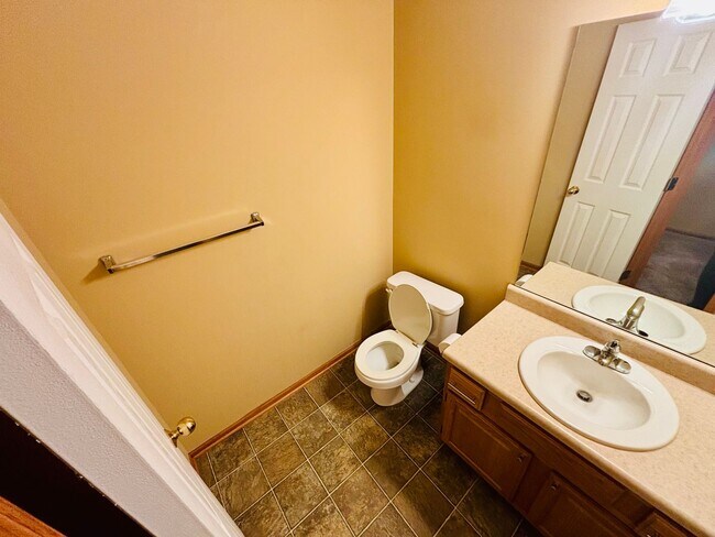 Photo - Beautiful Townhouse in Elkhorn School District