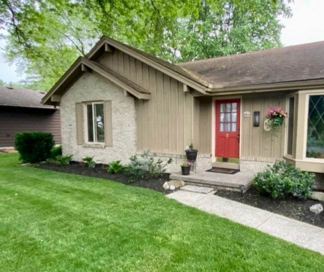 511 McKinley Dr