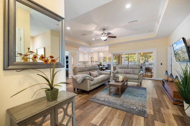 Photo - 2339 Datura St